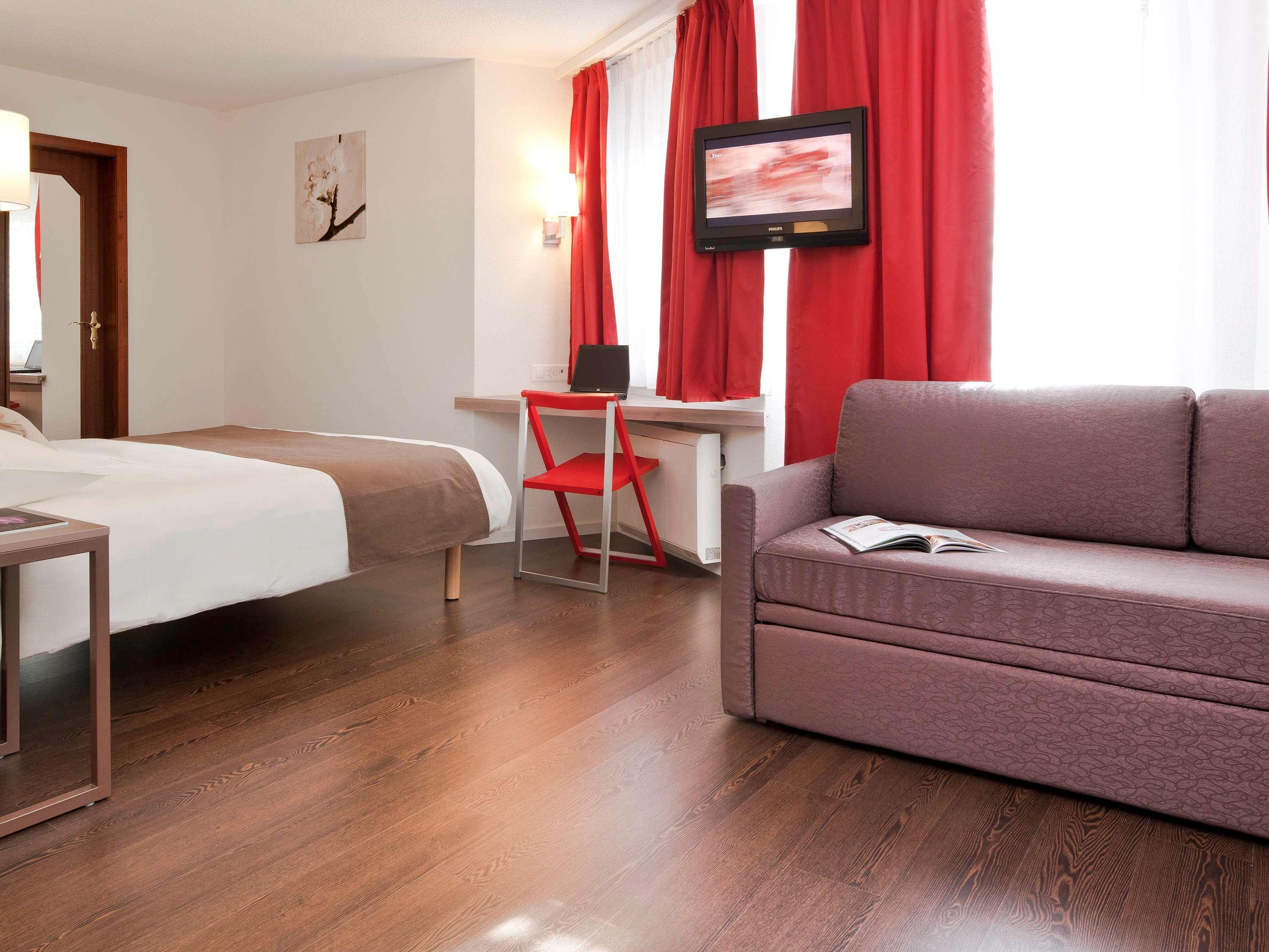 Mercure Biel Exteriör bild