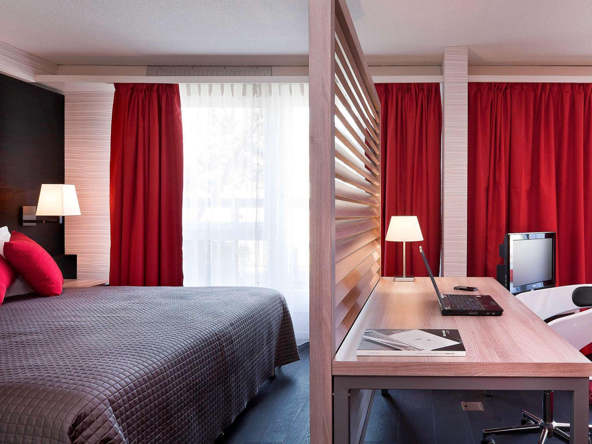 Mercure Biel Exteriör bild